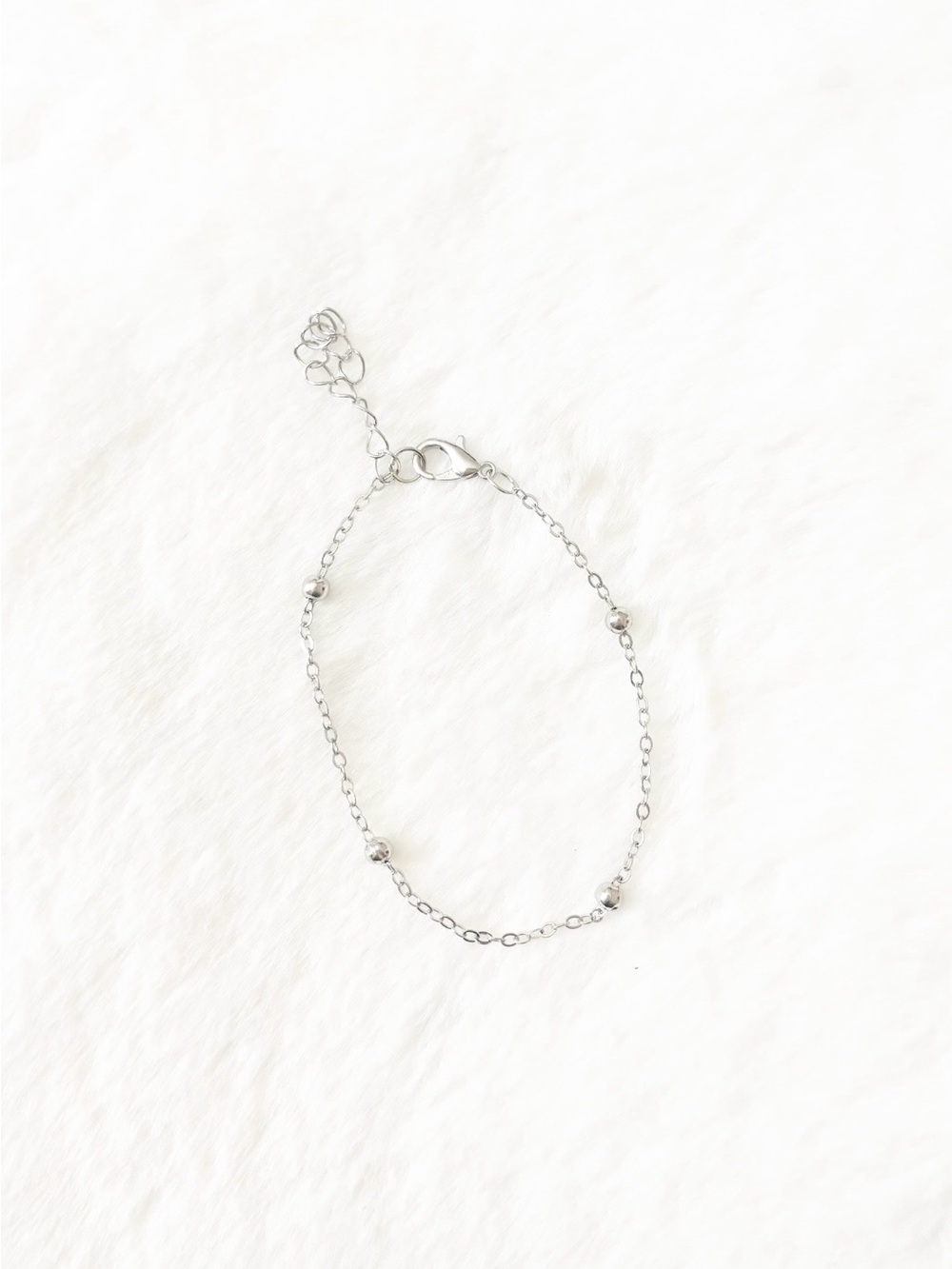 5/$15 🩷 MUST BUNDLE Delicate Silver Beaded Chain Bracelet - Women Jewelry